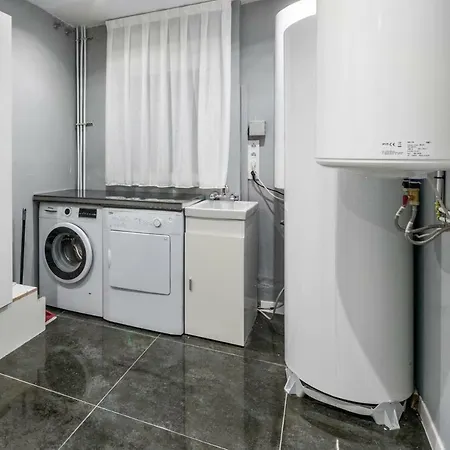 Luxurious Ii.heated Pool 200 Meters From The Beach Castelldefels-sitges Сasa de vacaciones Sitges