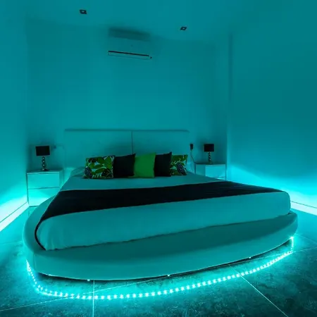 Luxurious Ii.heated Pool 200 Meters From The Beach Castelldefels-sitges